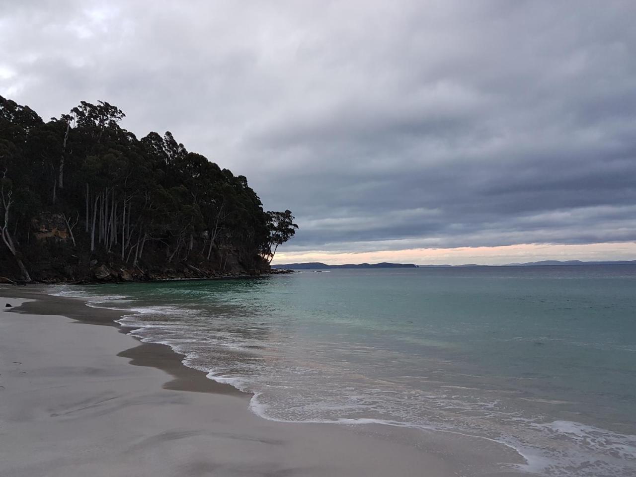 Discover Bruny Island Holiday Accommodation Alonnah Экстерьер фото
